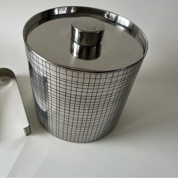 Pottery Barn Ice Bucket with Tongs and Lid ~Barware~Cocktails~Happy Hour~ 6.5” - Picture 3 of 9